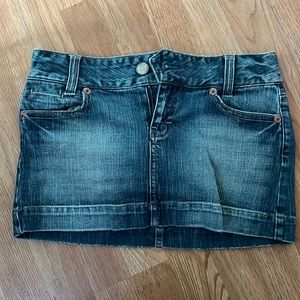 American Eagle Jean Skirt Sz 4